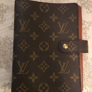 Authentic Vintage Louis Vuitton MM Agenda